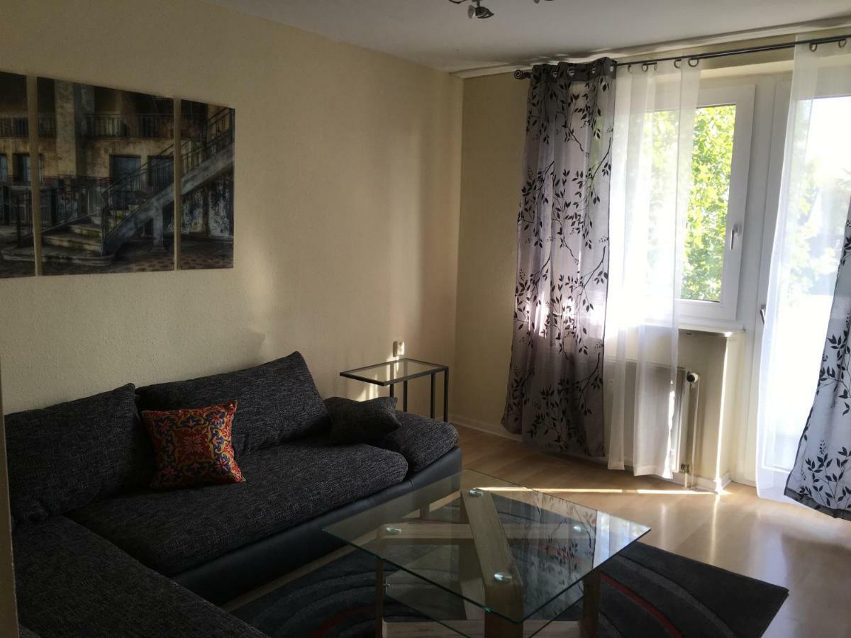 Apartment A&h