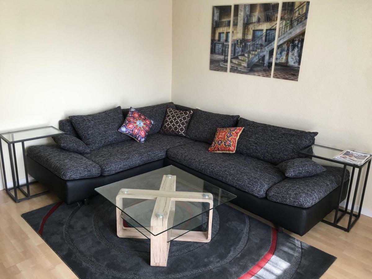 Apartment A&h *