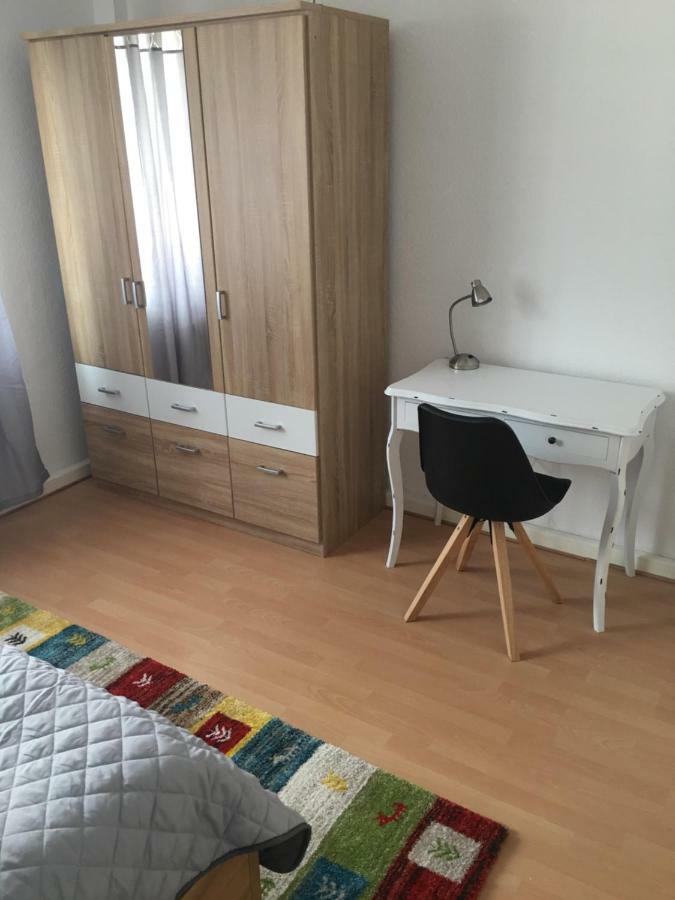 Apartment A&h *